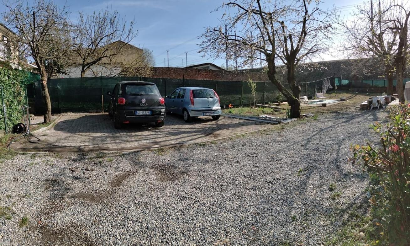 Lake View Villa Dormelletto Bagian luar foto